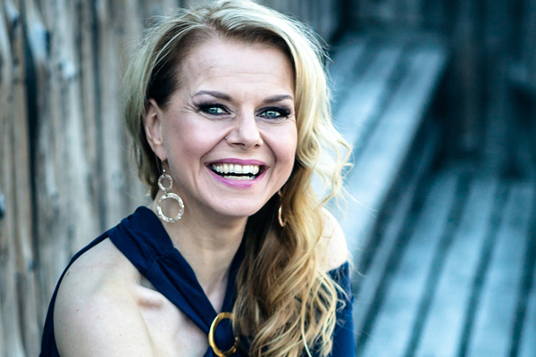 Susanna Heikki & Voimaorkesteri